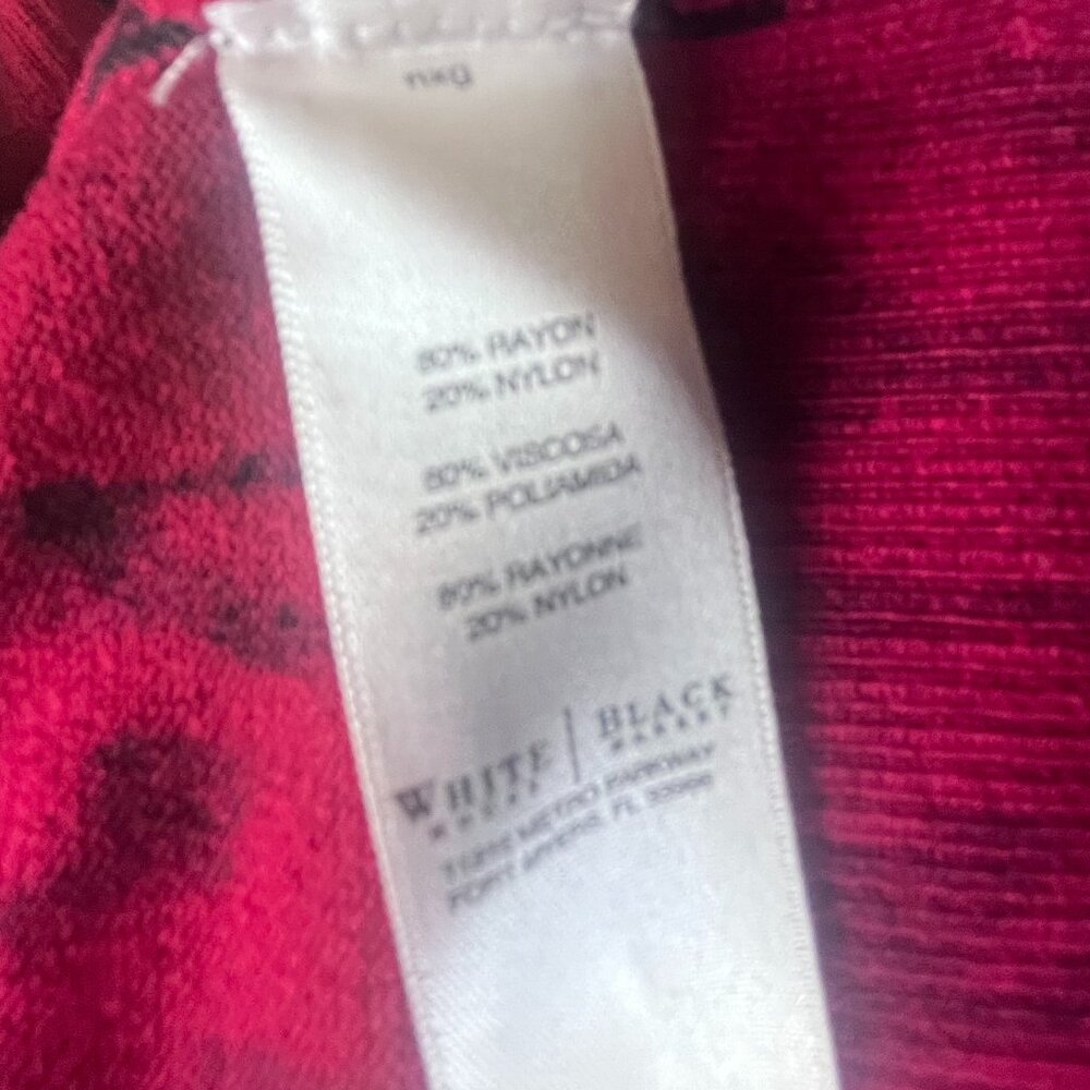 WHBM 3/4 Sleeve Cardigan Sweater Size M Red Black, Animal Print, Round Neckline - Picture 8 of 9